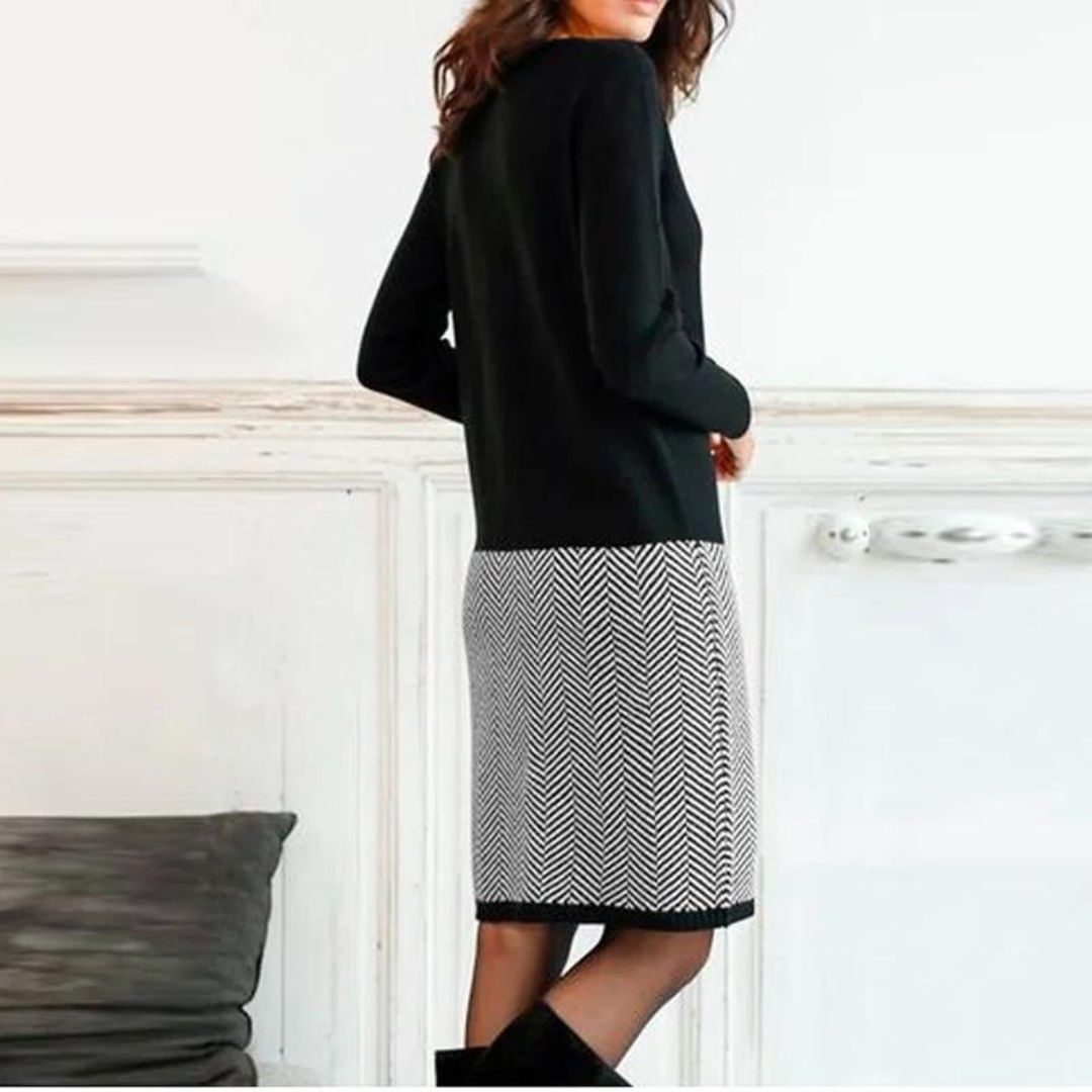 Chevron Patterned Knee-Length Casual Dress for Women