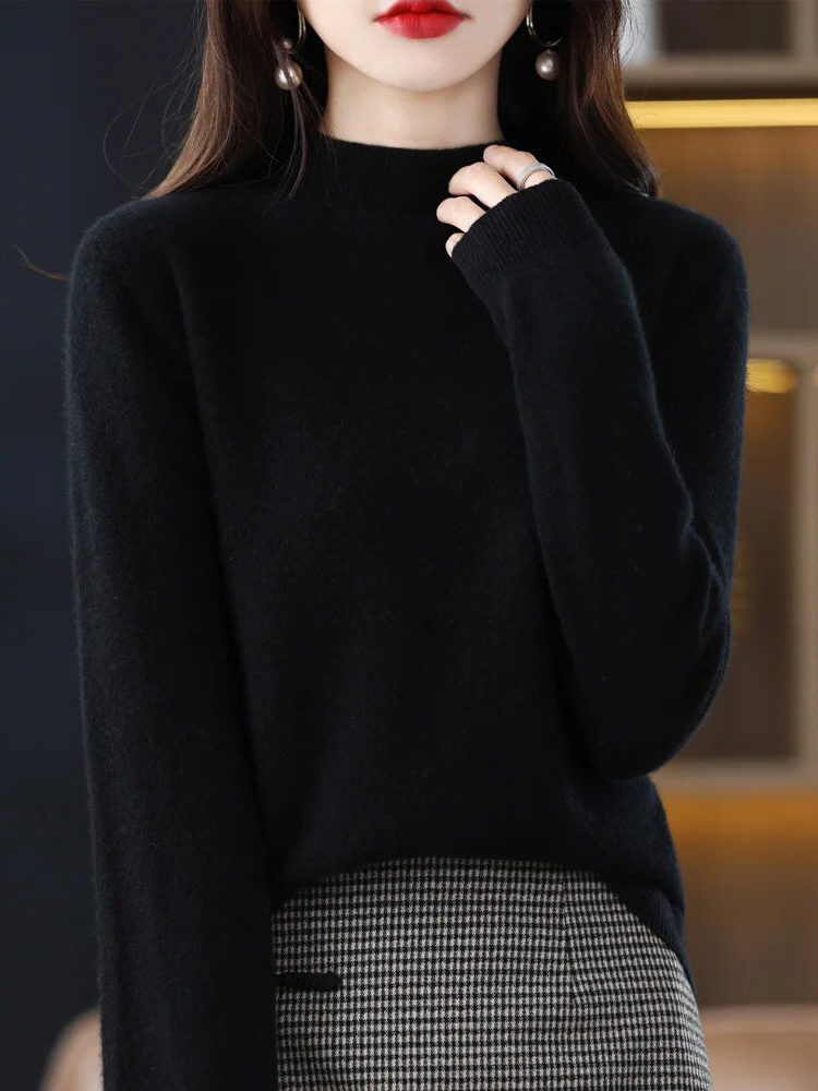Crew Neck Wool Knit Sweater for Women - Black