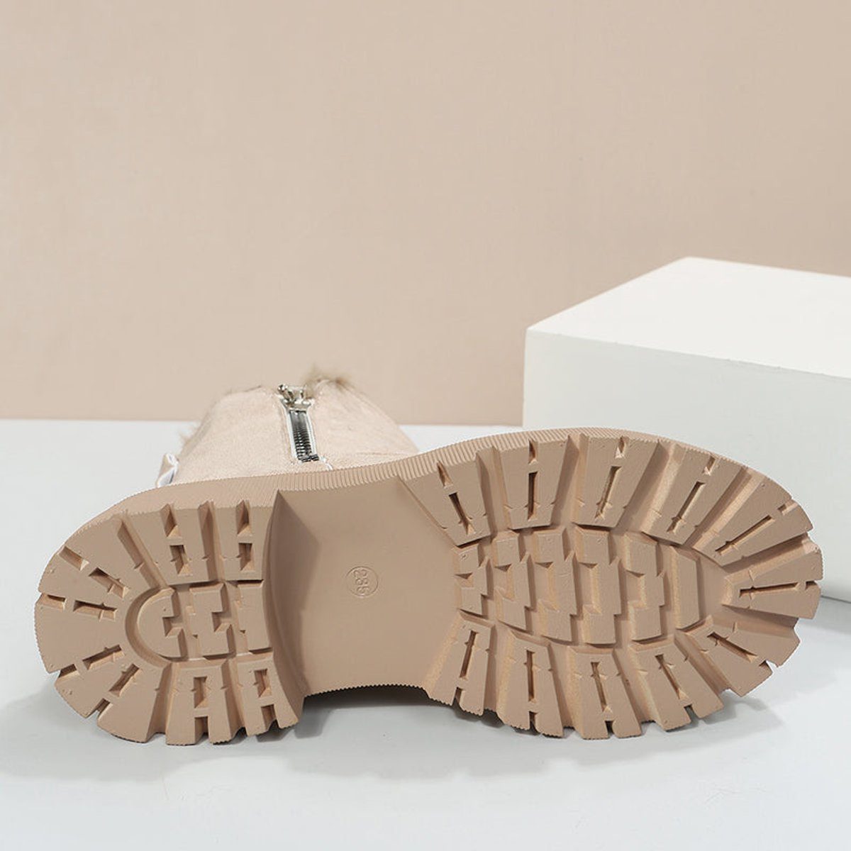 Fleece-Lined Suede Winter Ankle Boots with Chunky Platform for Women - View 5