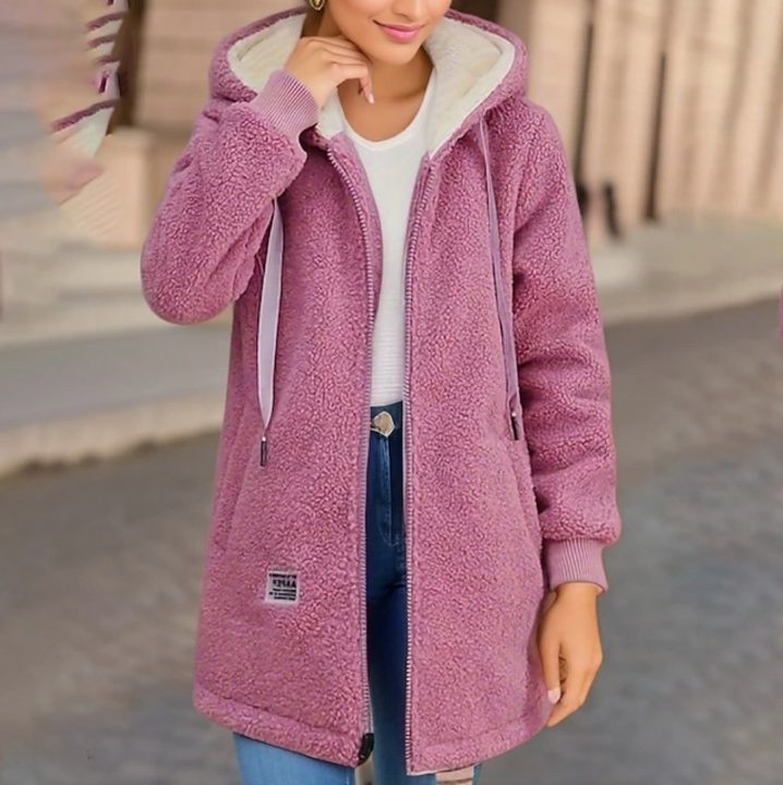 Fleece Winter Jacket with Hood and Welt Pockets for Women - Pink