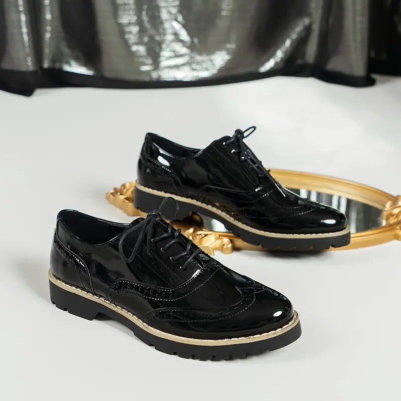 Lace-Up Patent Leather Oxford Shoes for Women - Black