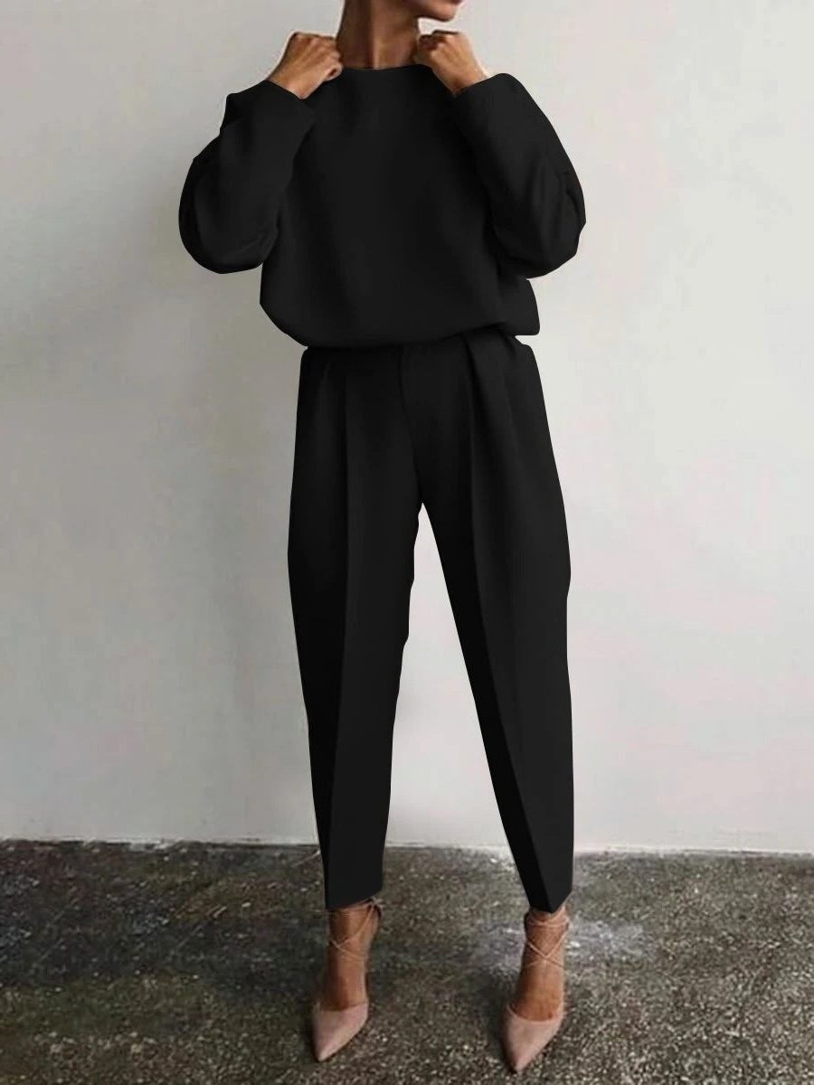 Oversized Pleated Trousers Set with Crew Neck for Women