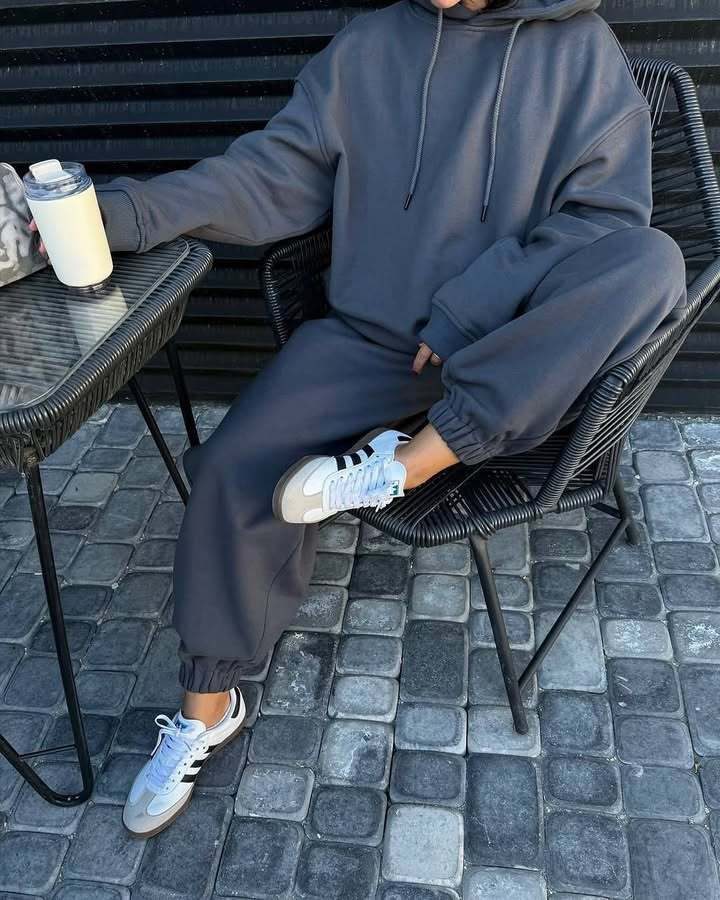 Oversized Zip-Up Jogging Set for Women - Dark gray