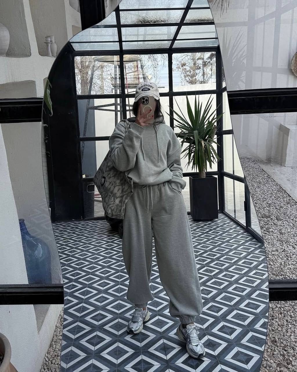 Oversized Zip-Up Jogging Set for Women - Gray