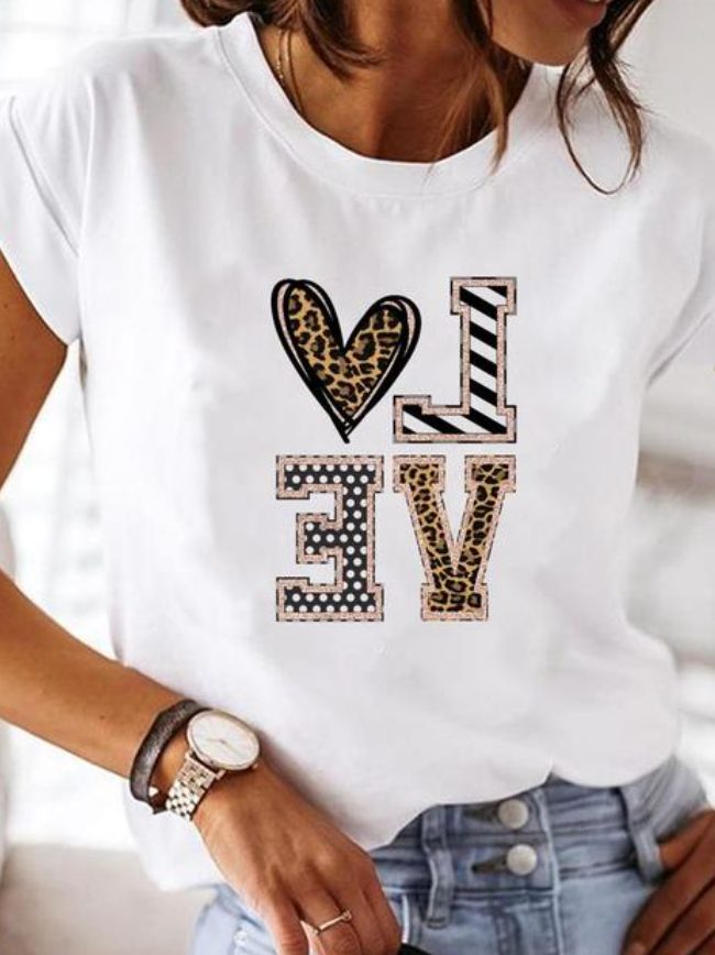 Short Sleeve Heart Graphic T-Shirt for Women - Love
