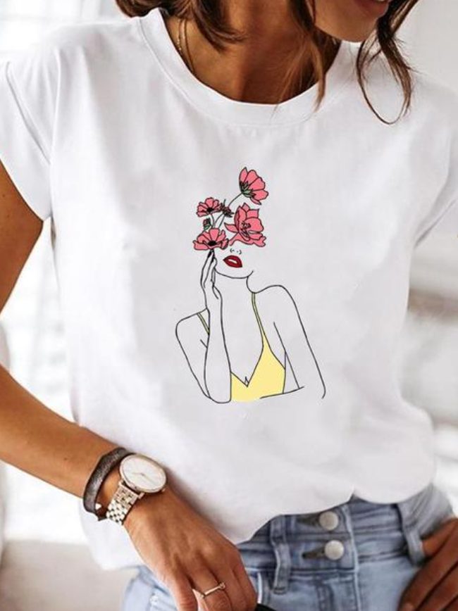 Short Sleeve Heart Graphic T-Shirt for Women - Floral Woman