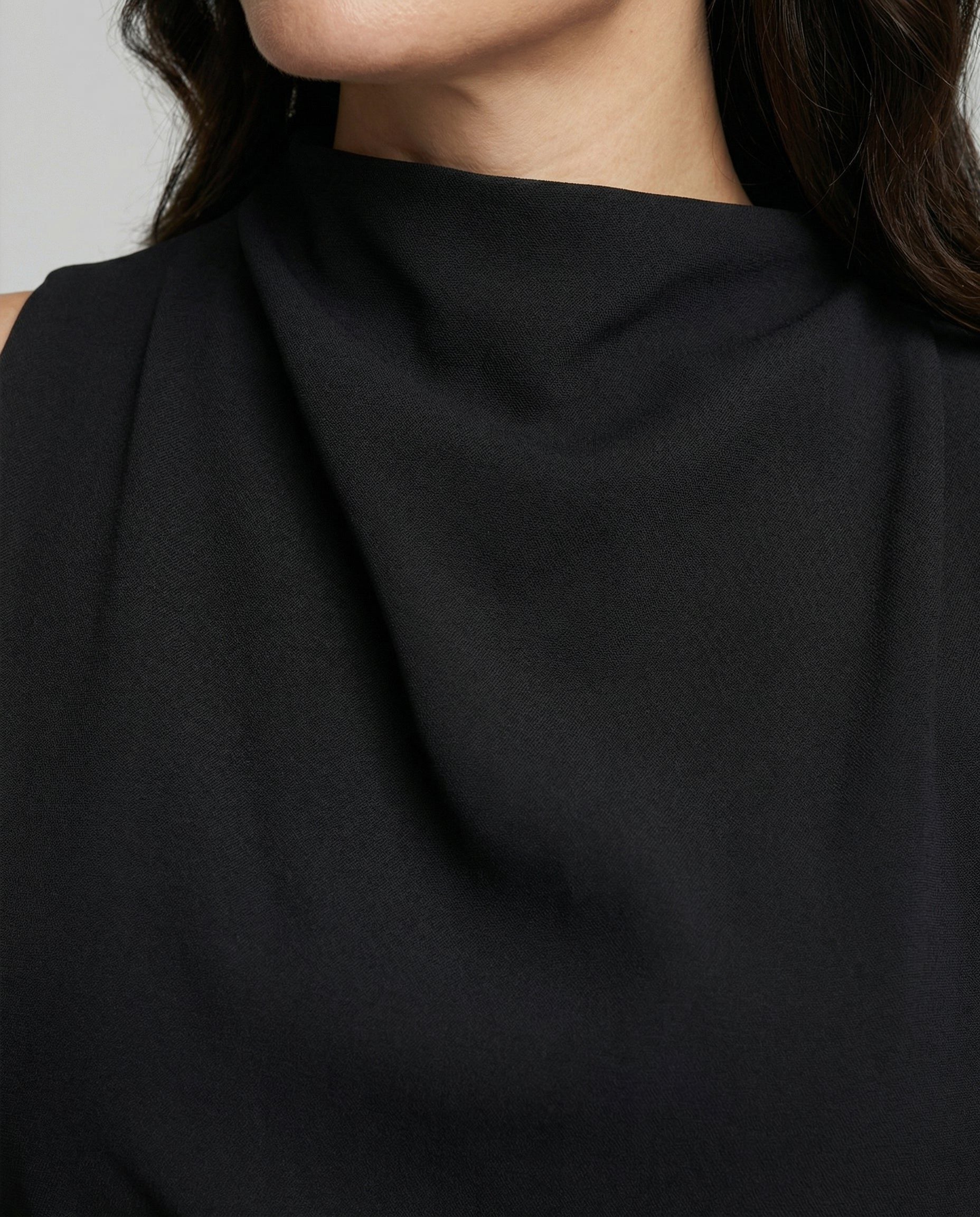 Sleeveless Mock Neck Jumpsuit for Women - View 3